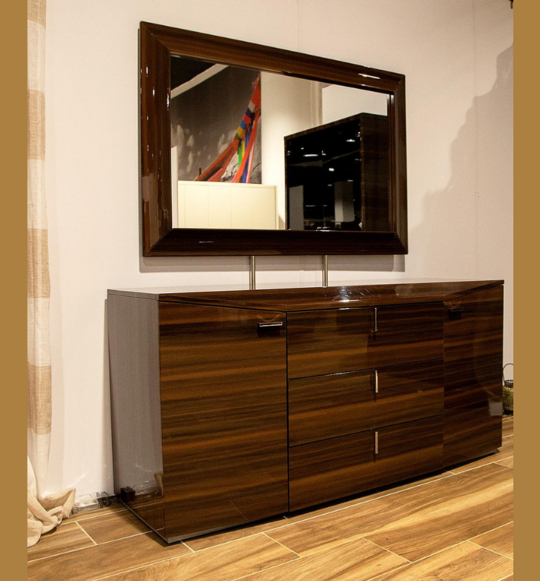 Mahogany Buffet with Matching Mirror – Elegant Storage Solution image