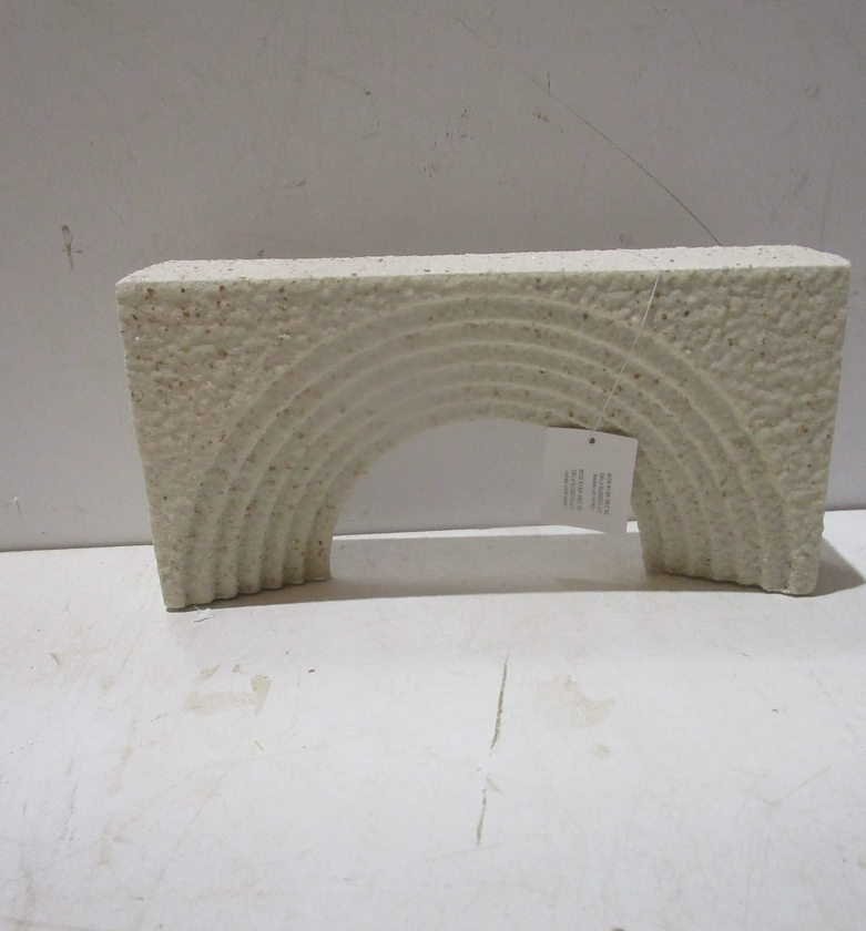 Decor resin arch beige full image