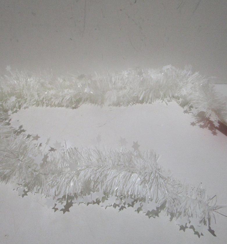 Glossy satr garland pet packing: image