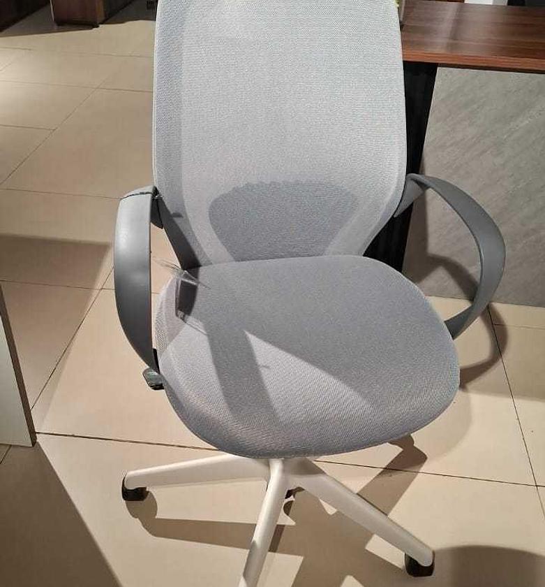 Chair swivel grey plastic+ image