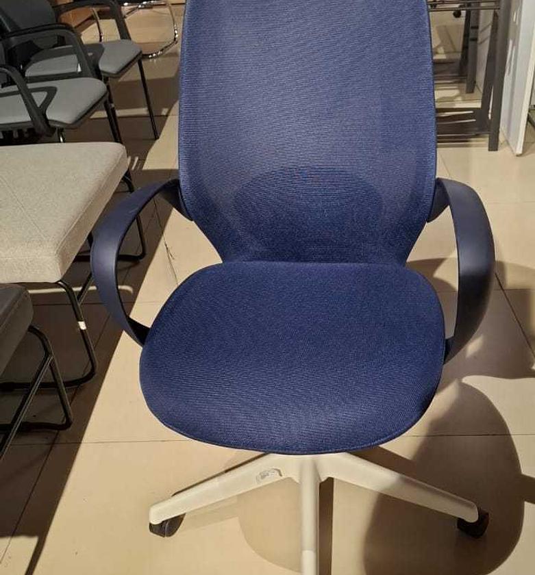 Chair swivel grey plastic+ image