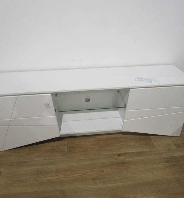 Tv unit no led white image