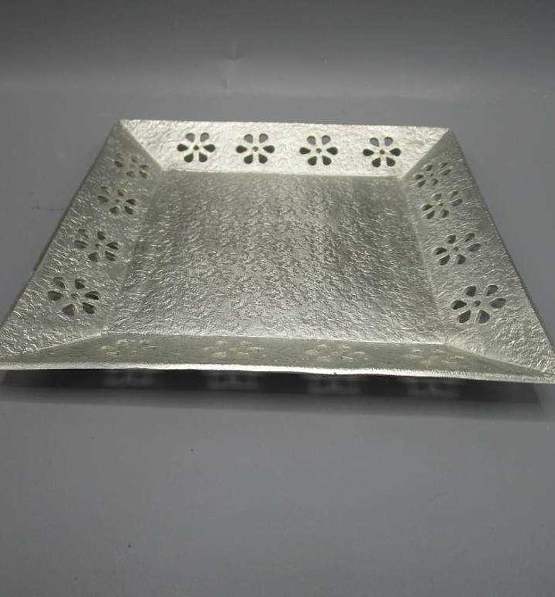 DECO SQR. PLATE image