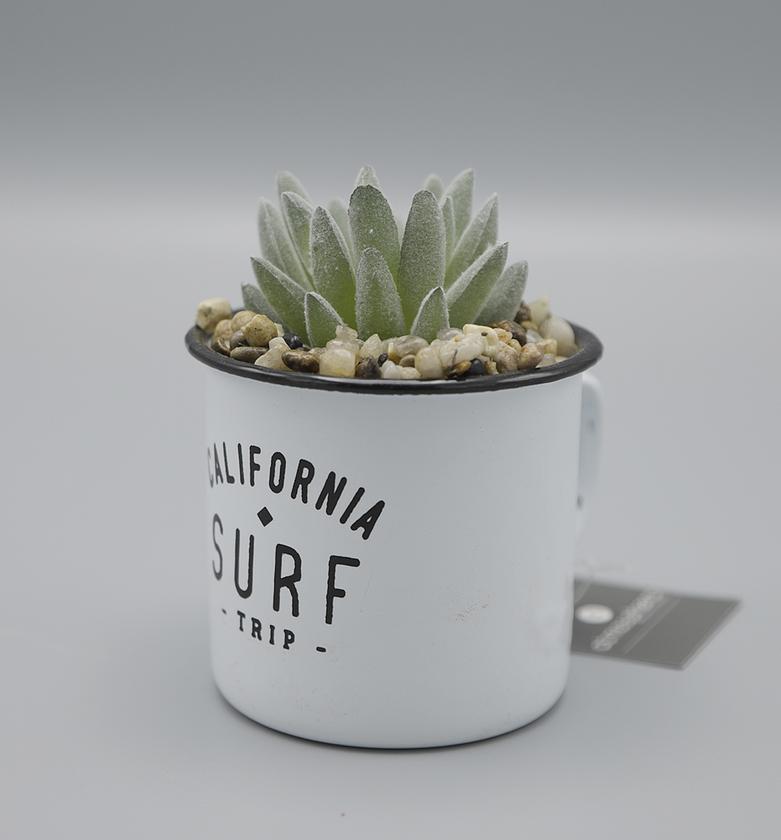 METALLIC MUG WITH PLANT H image