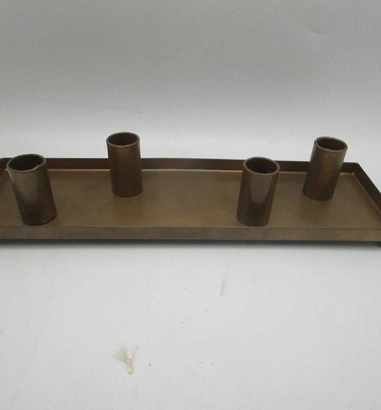 Candle holder for 4 candl image