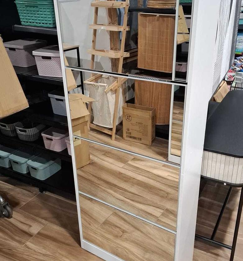 Shoe cabinet 4 mirror doors image