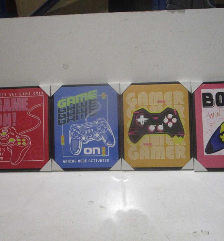 Canvas printed 4 assorted image