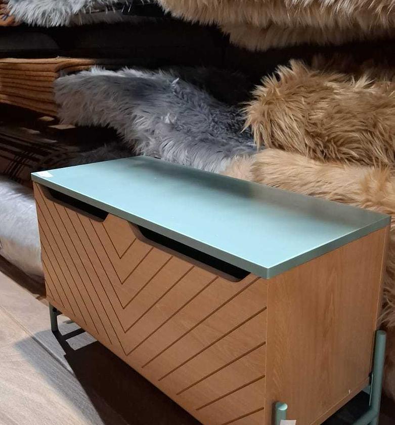 Kids storage box image