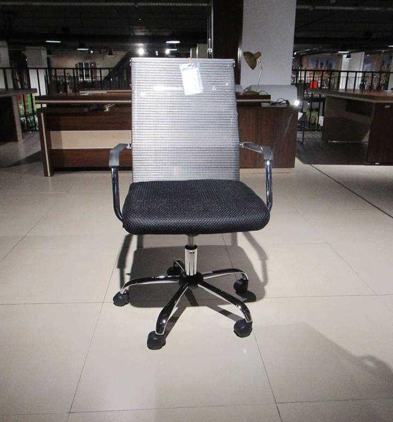 OFFICE CHAIR BACK: GREY
T image