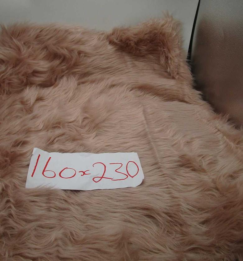 Carppet fourure 5 old pink image