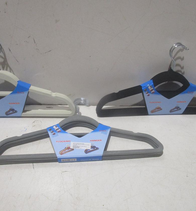 Set of 5pcs hangers 70g, image
