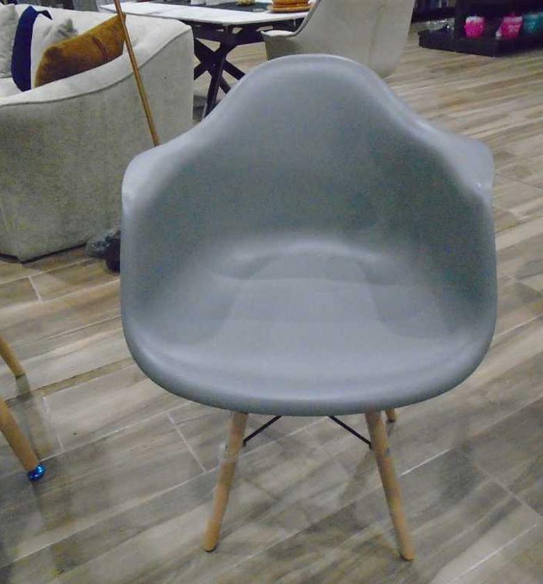 Grey PP Chair – Lightweight & Durable Design image