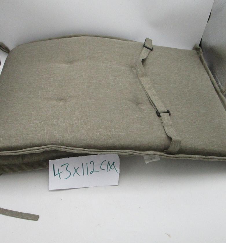 Cushion highback chair #ref:23w002 image