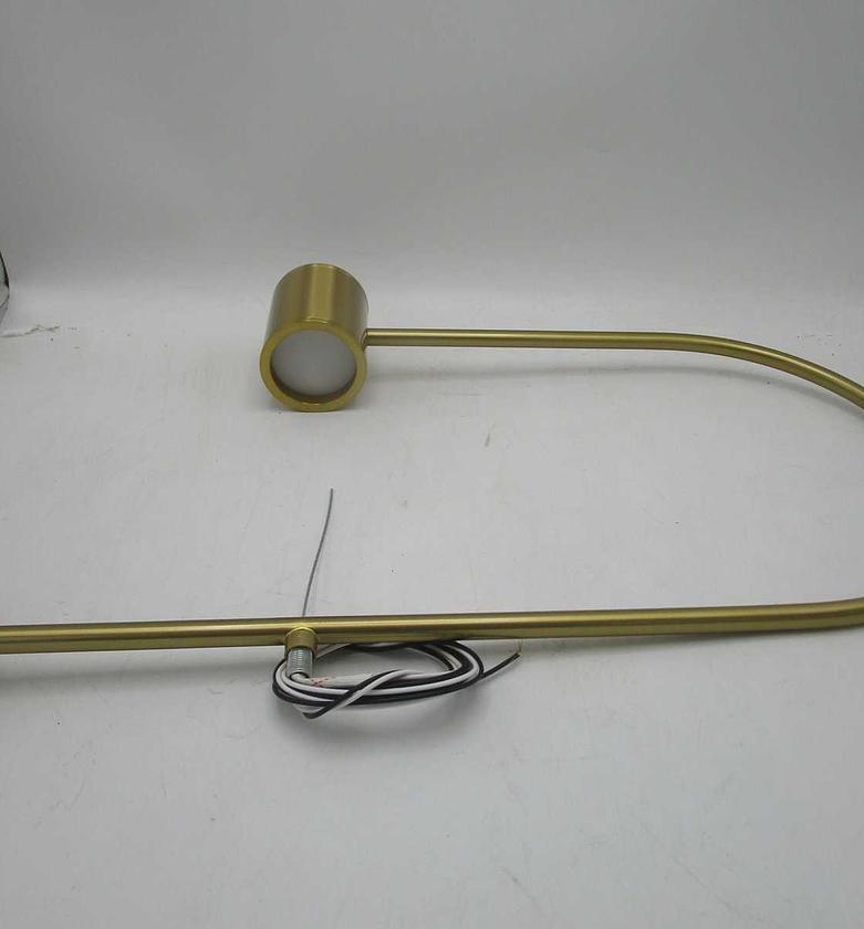 Pending lamp iron  +----- image