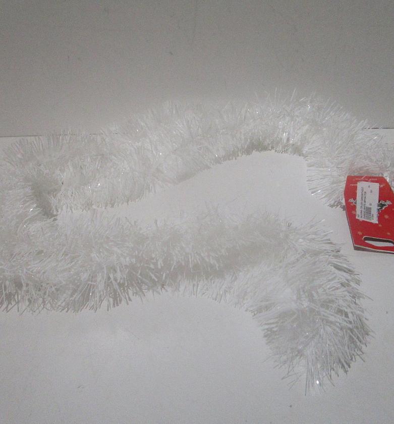 Glossy garland pet packing: image