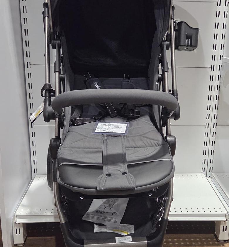 Linen and oxford fabric, front image