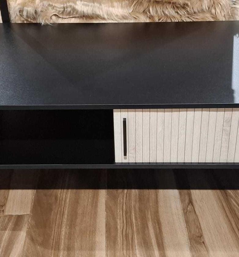 Coffee table black top and image