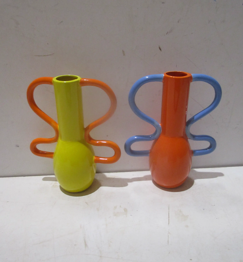 Vase, hand made handle, ceramic, image