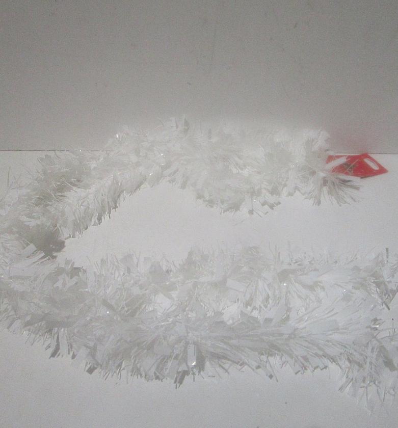Glossy garland pet packing: image