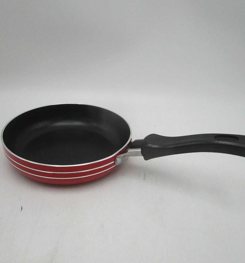 Frying pan full metal red image