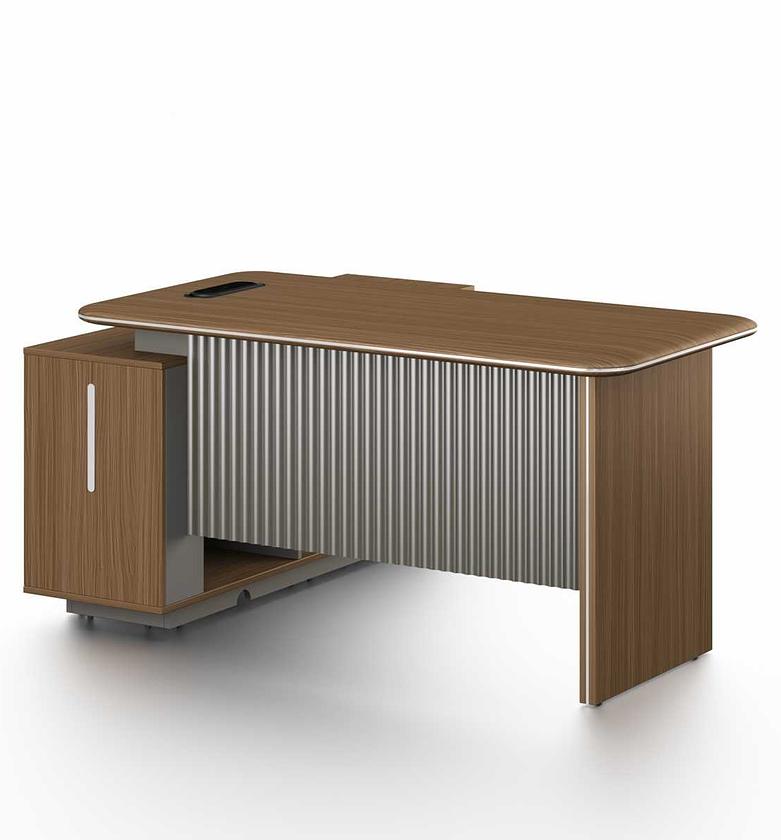Executive desk 1.6m  image