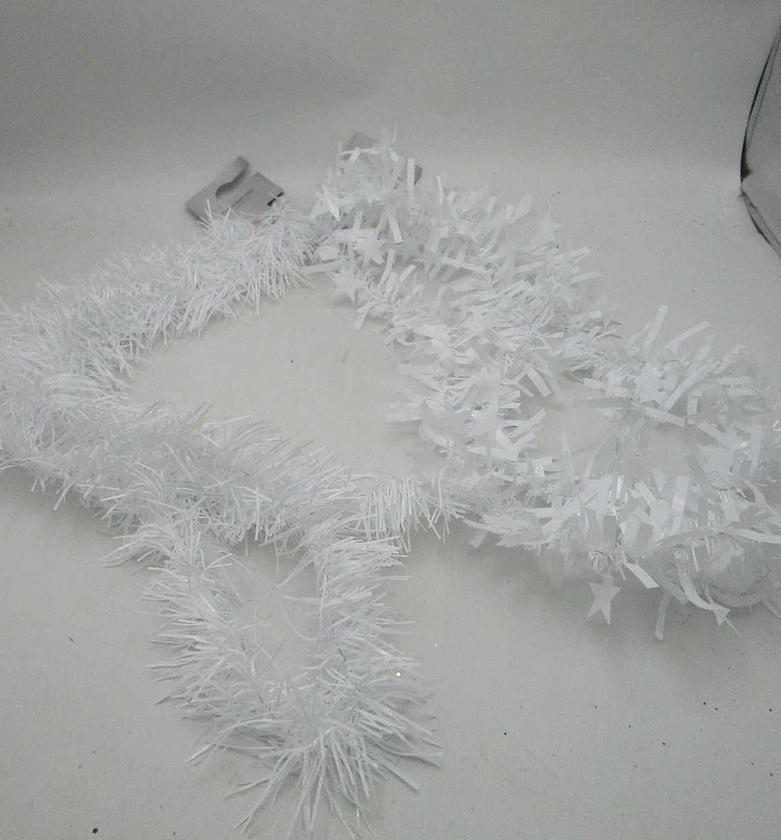 Christmas garland- whitehe - image