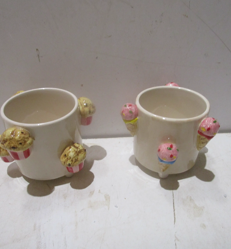 Cup ceramic with handel, two image