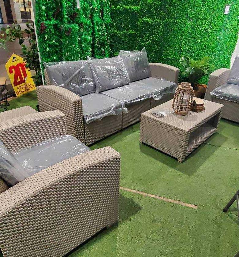 OUTDOOR SOFA SET
3+1+1+CO image