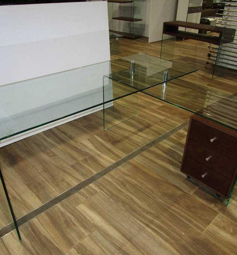 Desk 12mm 170x140x73 image