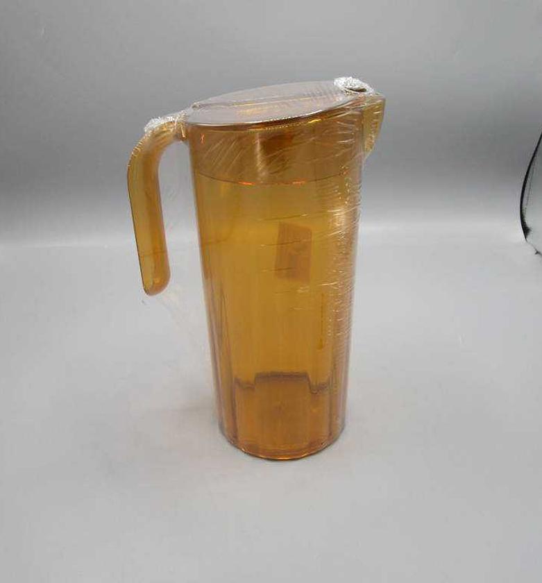 PITCHER WITH LID / PICHET image