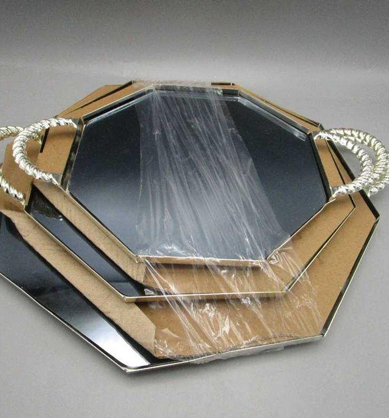 SET OF 3 HEXAGON TRAYS G/ image