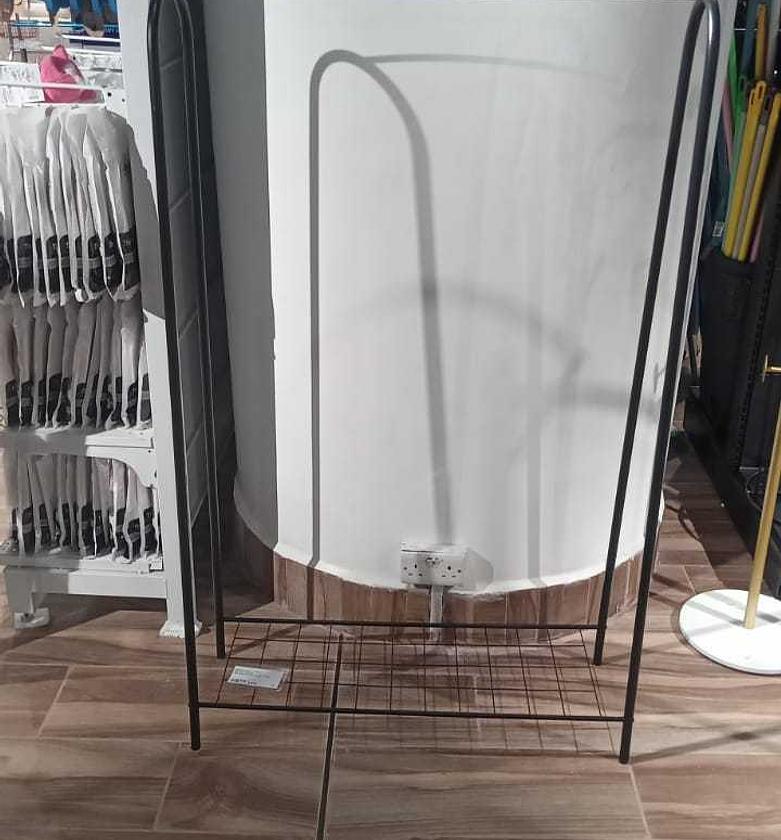 Hanger with 1 shelf metalic image