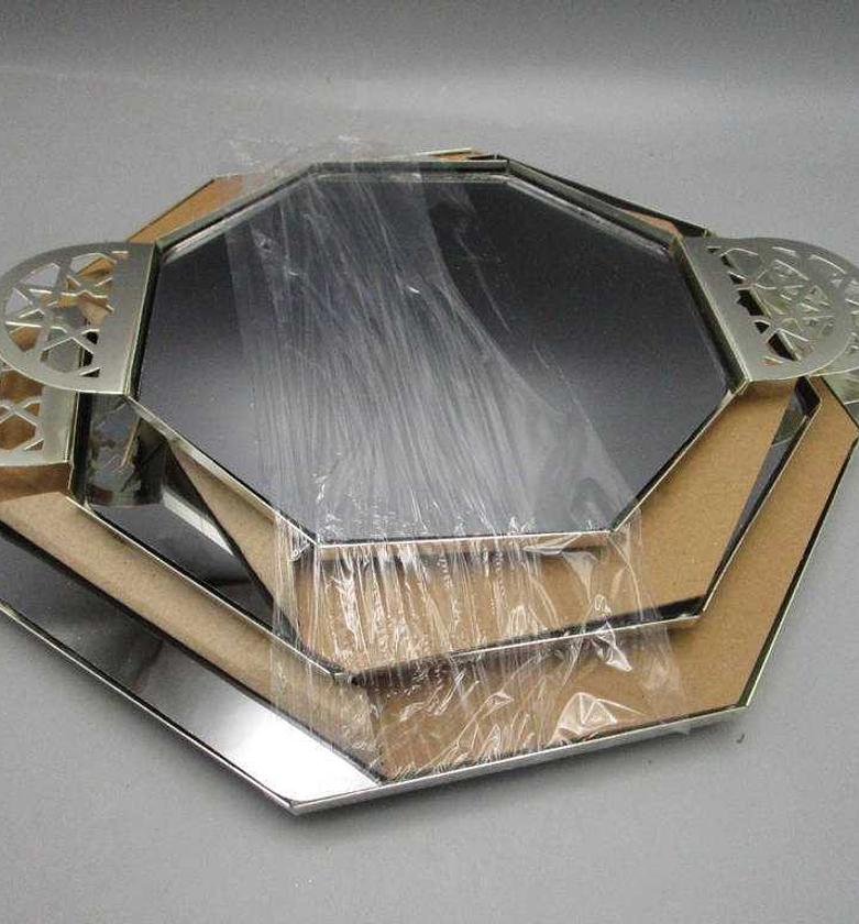 SET OF 3 HEXAGON TRAYS G/ image