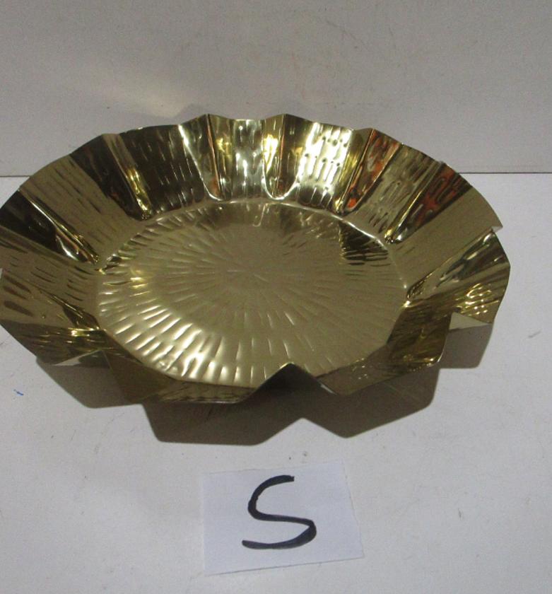 Single wall bowl ribbed wrinckles image