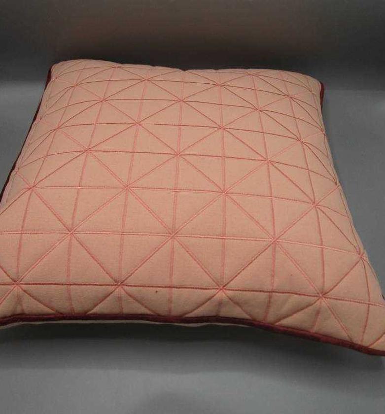 CUSHION 45X45 CM 400GRS F image