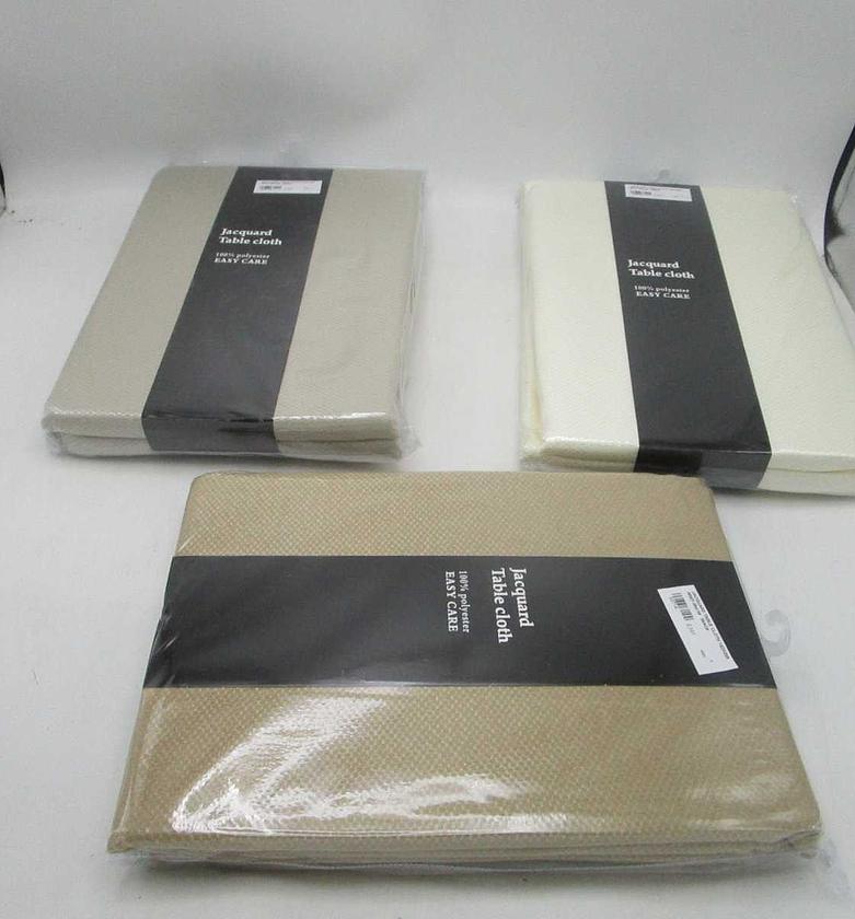 Jacquard table cloth 152x259 image