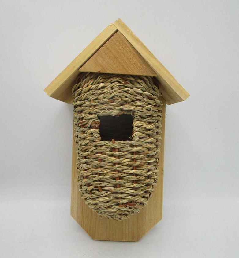 Birdhouse wood and sea gr image