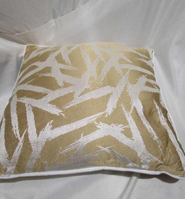 CUSHION 45X45 CM image