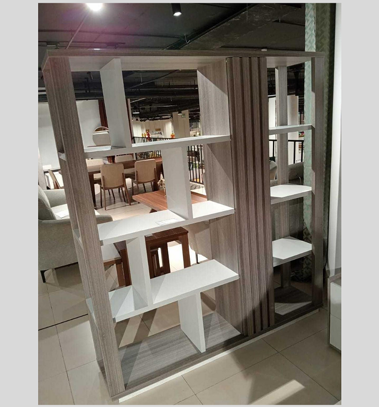 Pesaro Bookcase Separator with 1 Door – 160x180 cm image