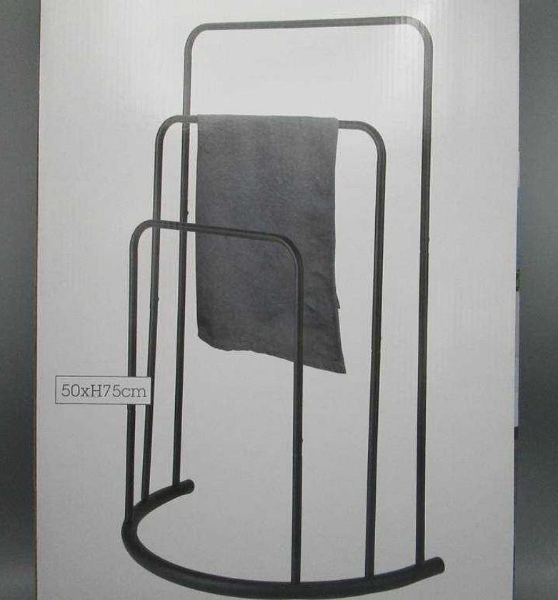 TOWEL RACK METAL BLACK image