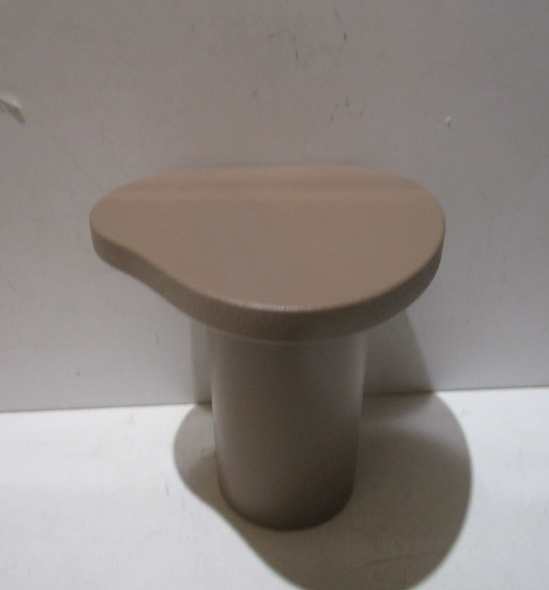 End table organic mdf ciment image