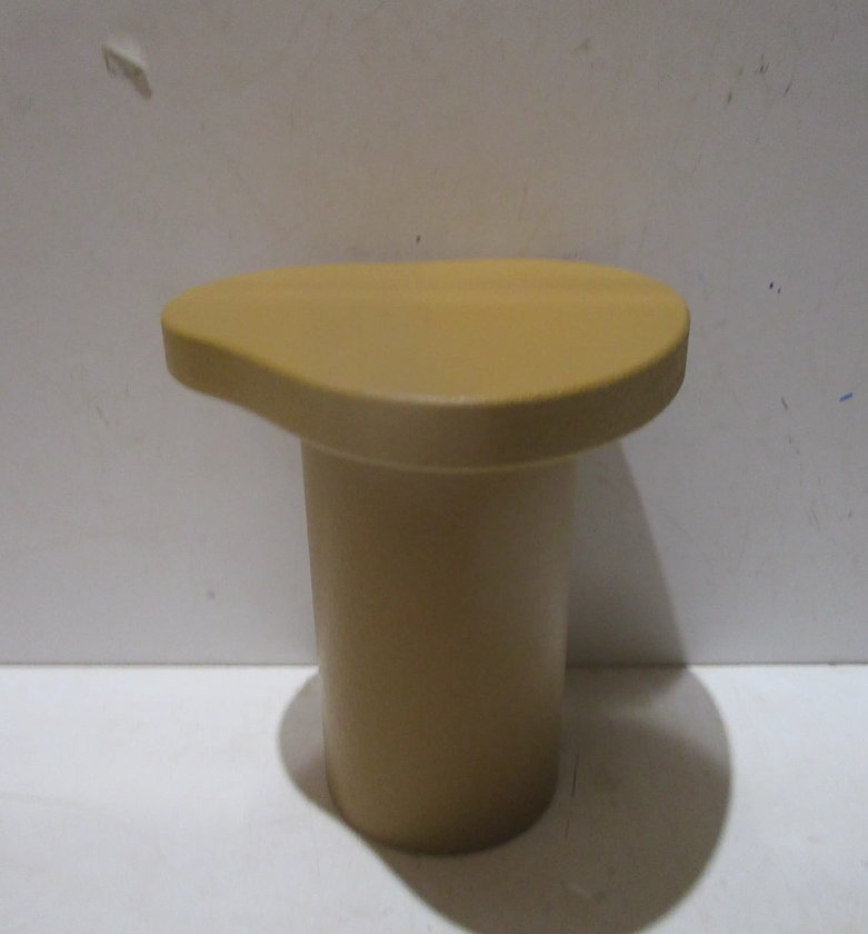 End table organic mdf ciment image