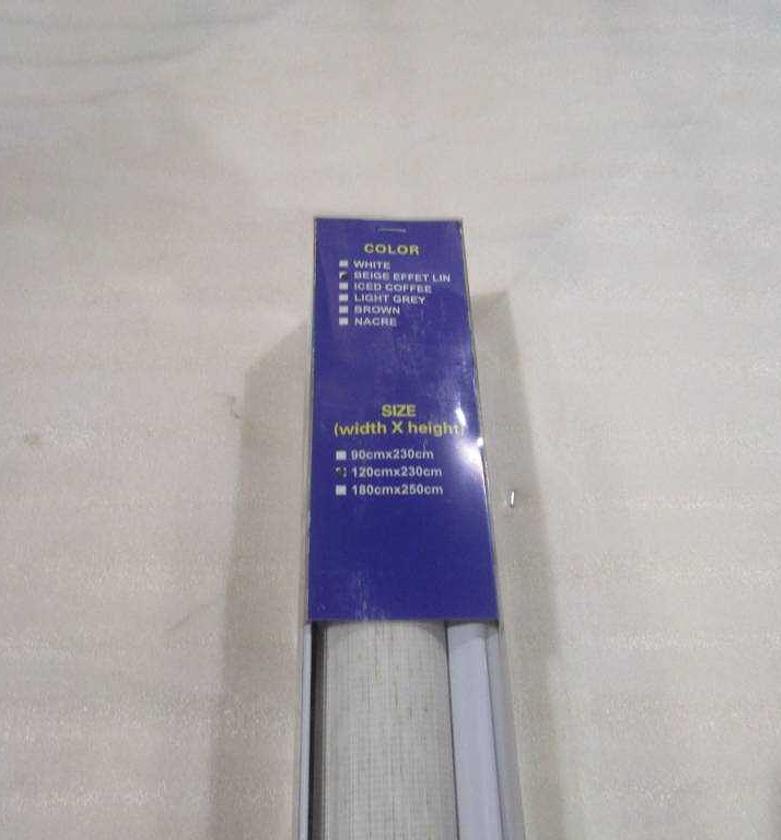 Blinds day and night with image