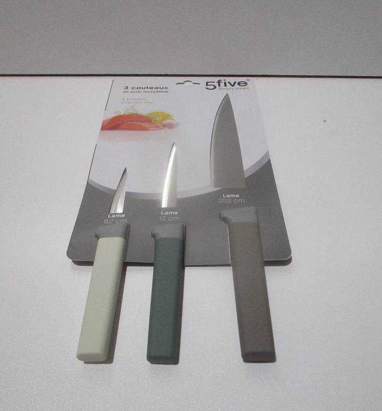 Knives set of 3 image