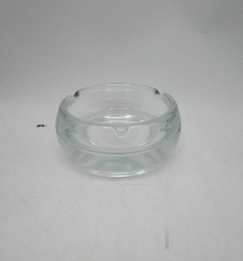 Glass ashtry clear 11.5x11.5x5 image