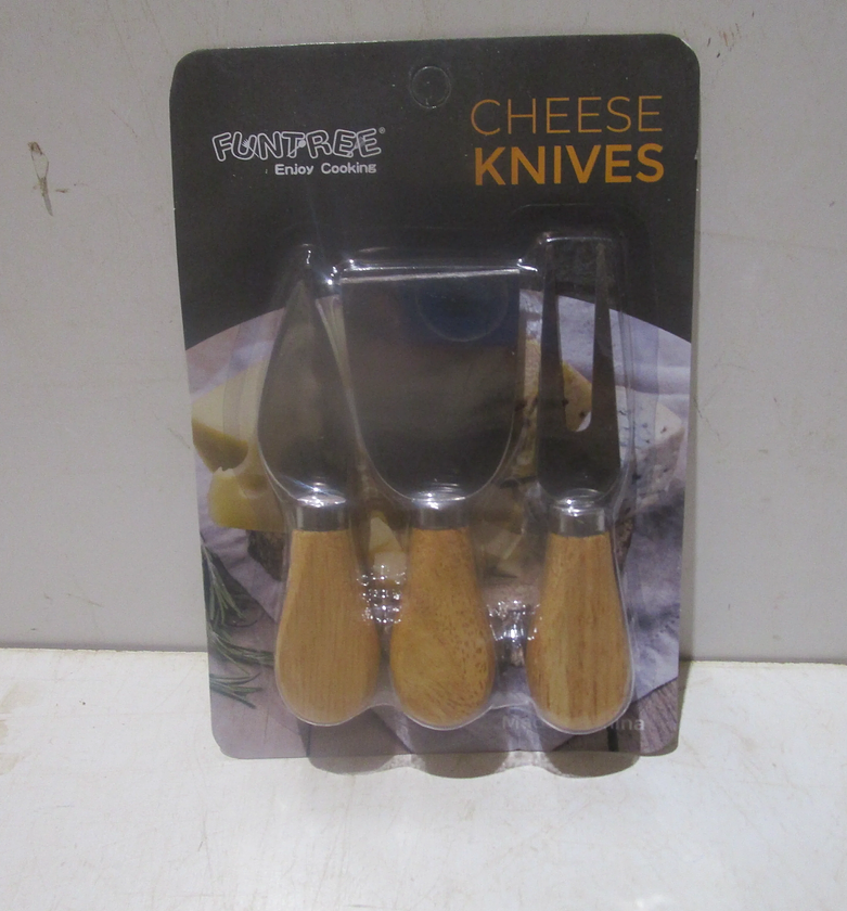 Cheese knives-3pcs set wood image