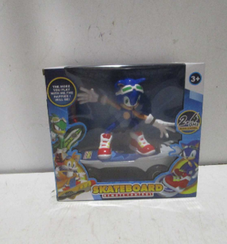 Remote control skateboard sonic image