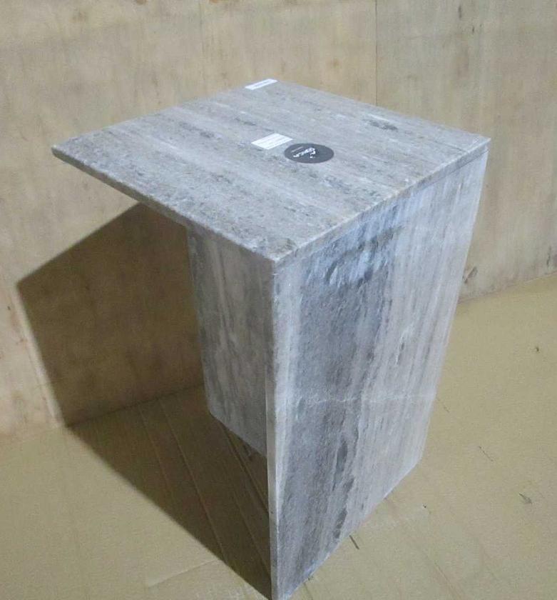 End table #ref:tab-084 33x33x53 image