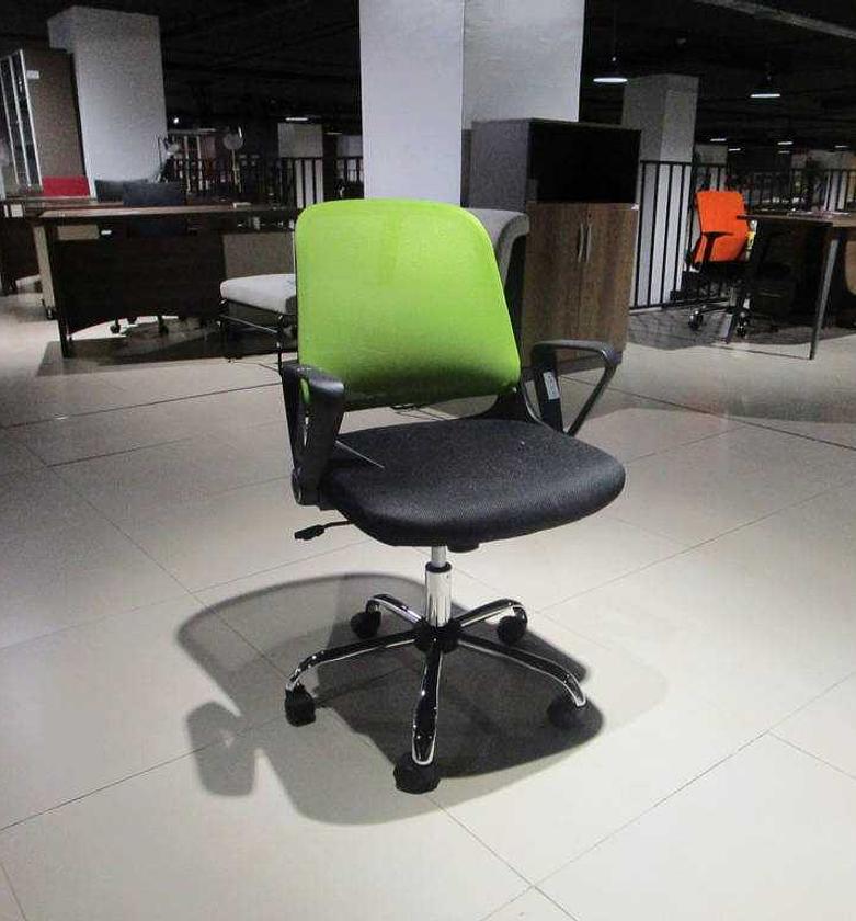 OFFICE CHAIR BACK:GREEN
L image