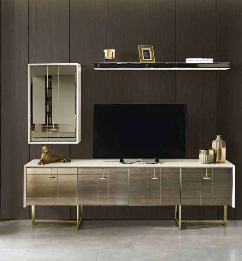 WALL UNIT BOTTOM
 GOLD ME image